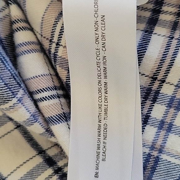 Ariat Western Cowgirl Plaid Button Shirt Thick Soft Flannel Work Top Casual S - Picture 10 of 10